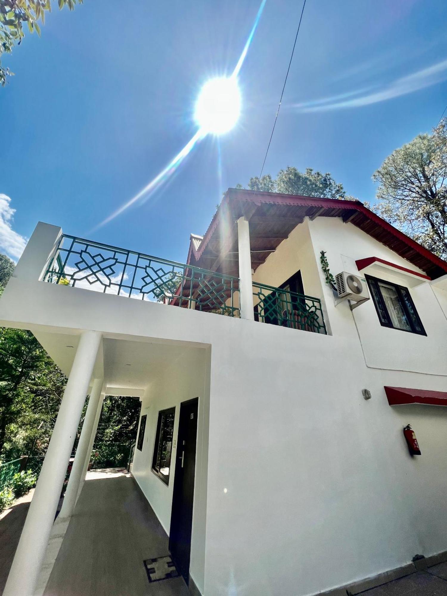 Sea Hawk - Luxury Hill Resort 4 Mins From Bhimtal Lake Exterior photo