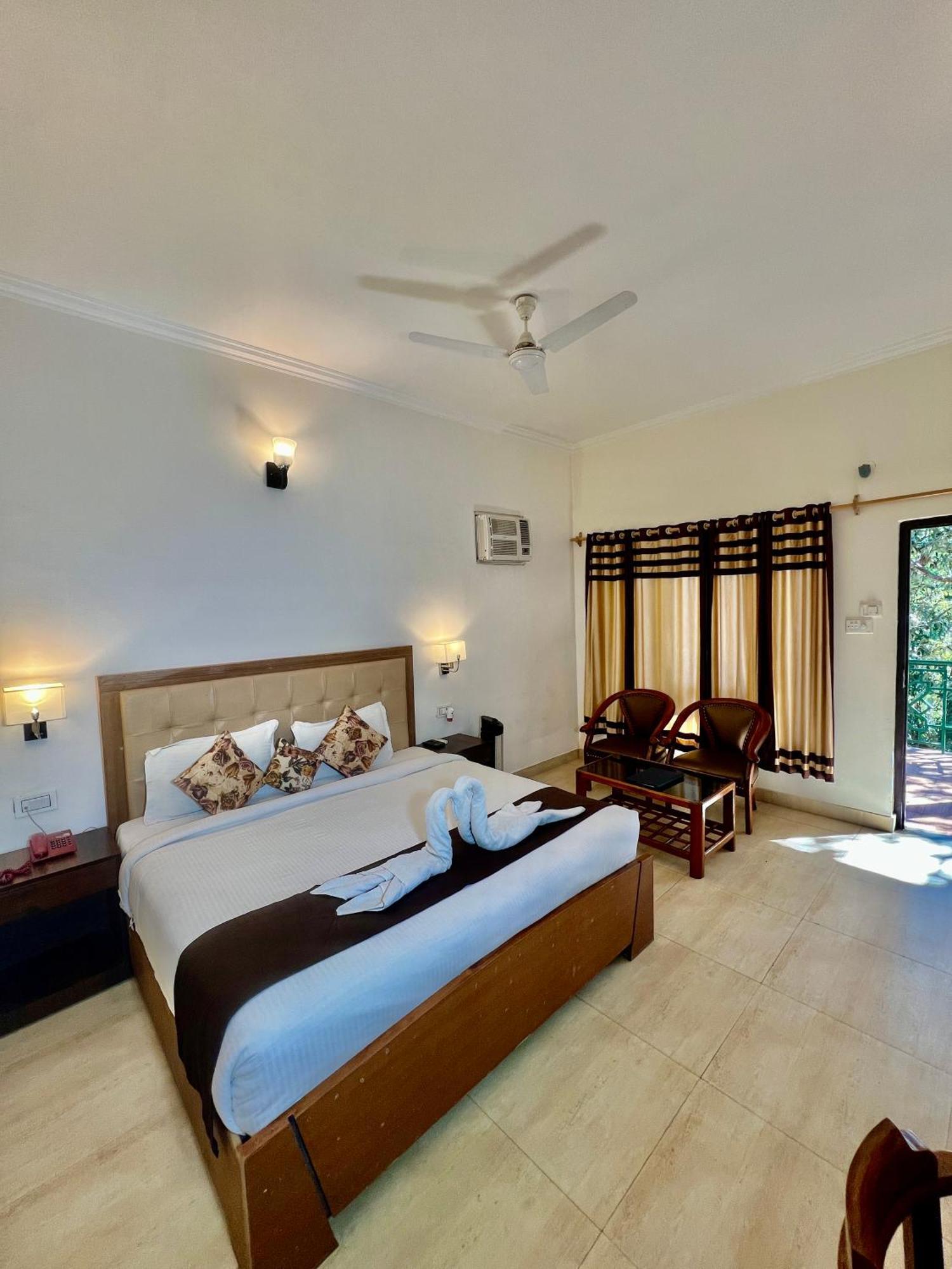 Sea Hawk - Luxury Hill Resort 4 Mins From Bhimtal Lake Exterior photo