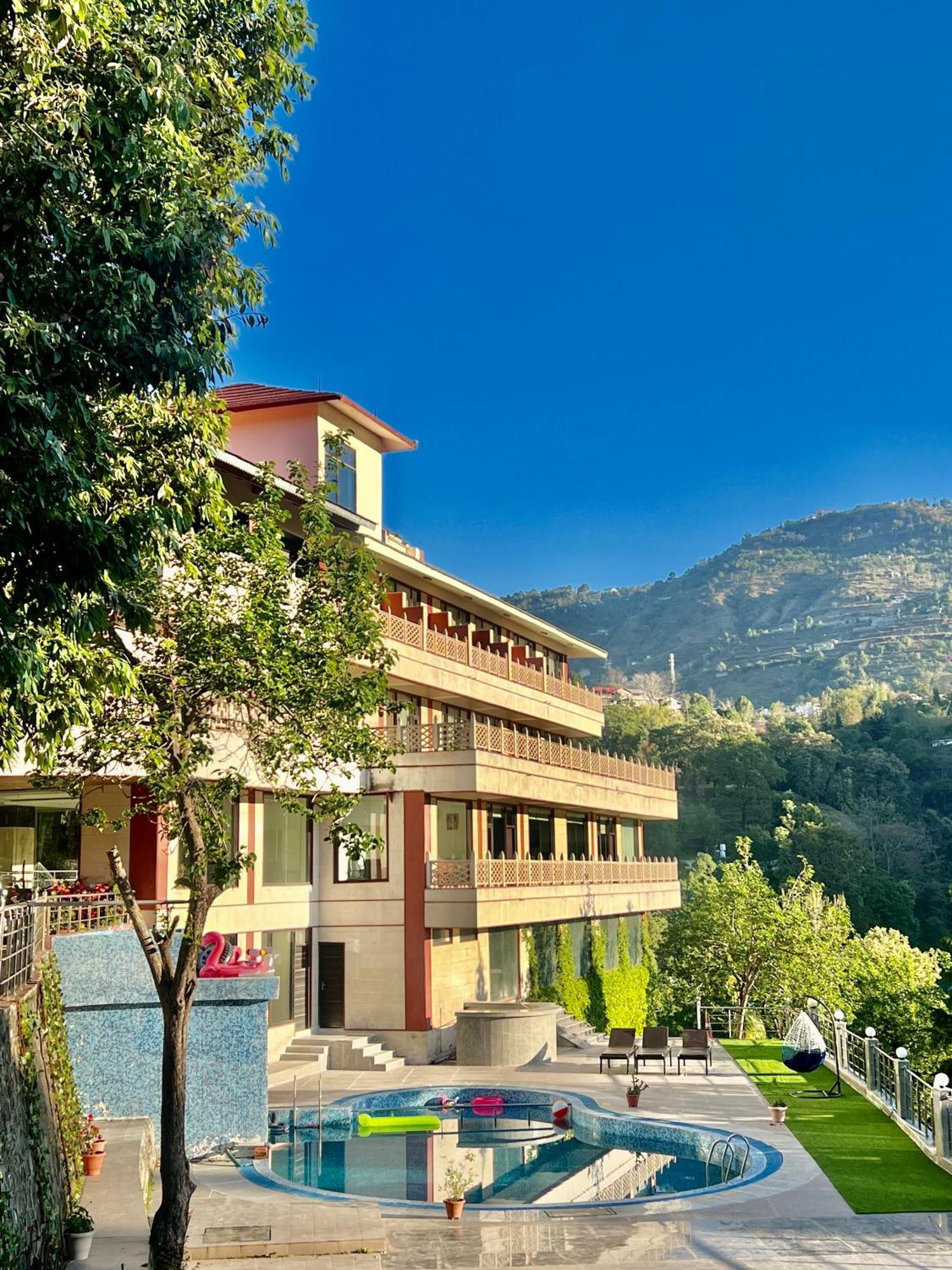 Sea Hawk - Luxury Hill Resort 4 Mins From Bhimtal Lake Exterior photo